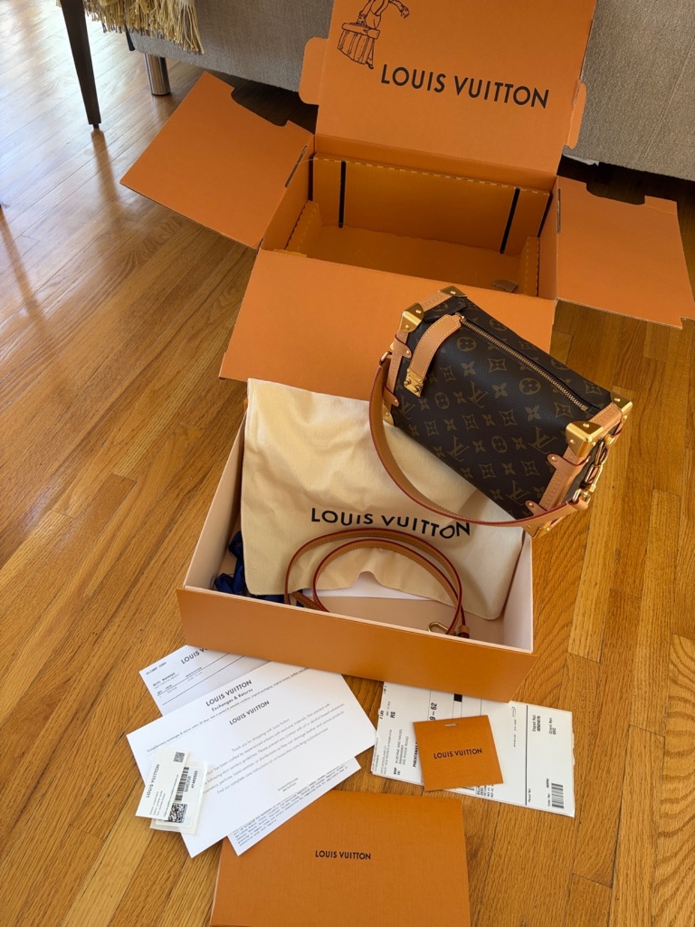 Louis Vuitton Side Trunk bag MM excellent condition